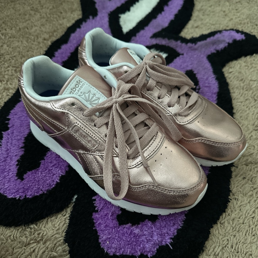 Reebok Shiny Pink Sneakers